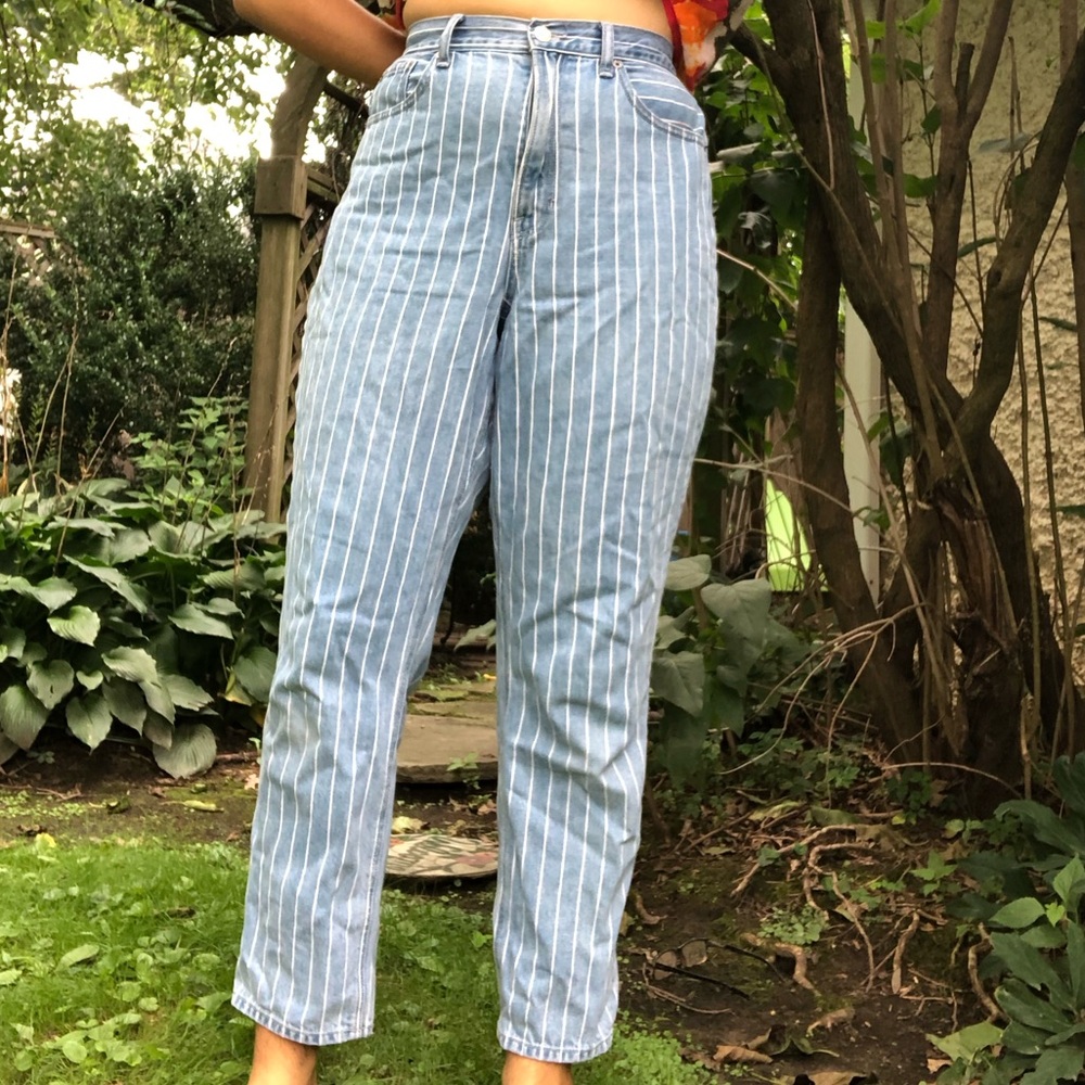AE Striped Mom-Jeans
